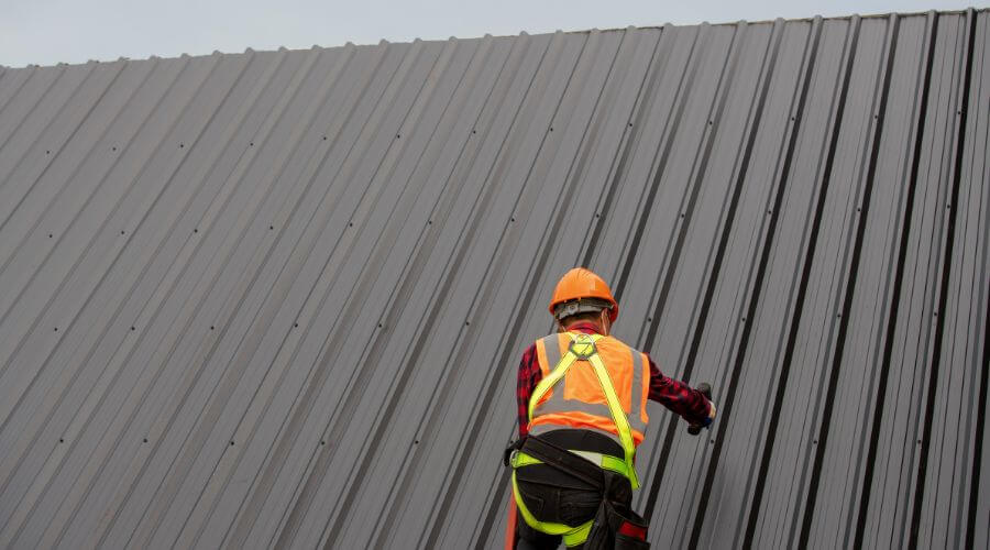 Expert new roof installation services in Farmington, IA